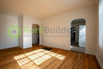 608 Madison St NE in Albuquerque, NM - Building Photo - Building Photo