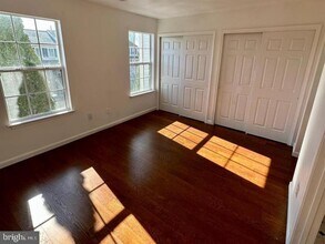 14134 Autumn Cir in Centreville, VA - Building Photo - Building Photo