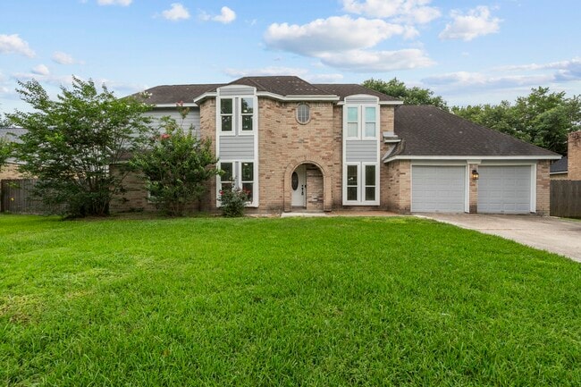 property at 1107 Londonderry Ave