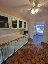 11173 51st Ave N in St. Petersburg, FL - Building Photo - Building Photo