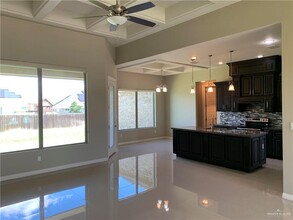 5120 Kendlewood Ave in McAllen, TX - Building Photo - Building Photo