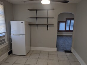 3827 S 48th St in Lincoln, NE - Foto de edificio - Building Photo