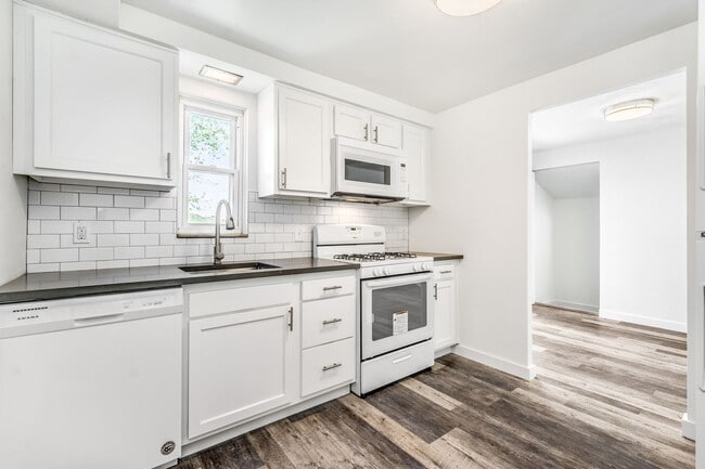 property at 2124 Fairland St