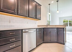 3932 Long Leaf Ln in Hollywood, FL - Building Photo - Building Photo