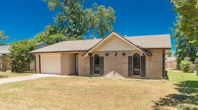 502 Campfire Dr in Grand Prairie, TX - Building Photo - Building Photo