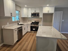 14740 Perris Blvd in Moreno Valley, CA - Building Photo