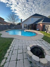 4420 St Francis Ave in Dallas, TX - Building Photo - Building Photo