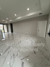 1726 NE 13th St in Cape Coral, FL - Building Photo - Building Photo