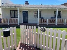 261 Evergreen Ave in Imperial Beach, CA - Building Photo