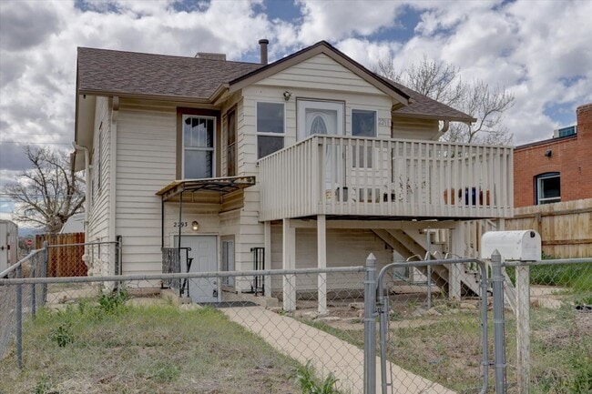 property at 2293 S Cherokee St