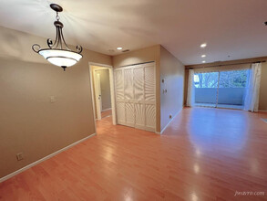 300 Murchison Dr in Millbrae, CA - Building Photo - Building Photo