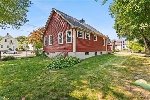 11 Wilbur St in Taunton, MA - Building Photo - Building Photo
