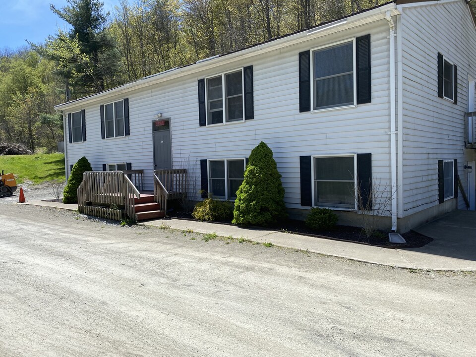 6573 County Route 10, Unit 102 in Bath, NY - Building Photo