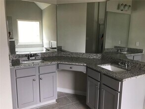 213 Creek View Pl in Canton, GA - Building Photo - Building Photo