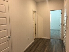 1264 Welch St in Woodland, CA - Building Photo - Building Photo