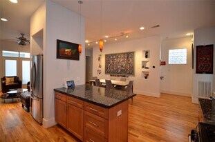 5427 Kansas St in Houston, TX - Building Photo