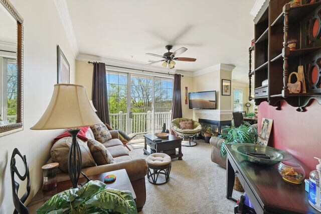 1735 Braddock Pl, Unit 301 in Alexandria, VA - Building Photo - Building Photo