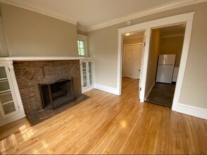 1802 E Linnwood Ave in Milwaukee, WI - Building Photo - Building Photo