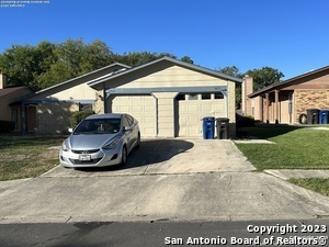 14533 Woods Hole Dr in San Antonio, TX - Building Photo