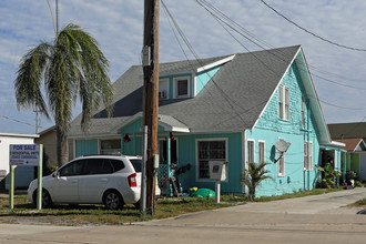 1150 Old Dixie Hwy in Vero Beach, FL - Building Photo - Building Photo