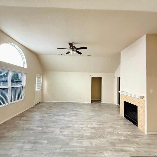 property at 19130 Clevera Walk Ln