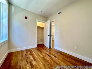 64 N Margin St, Unit 2F in Boston, MA - Foto de edificio - Building Photo