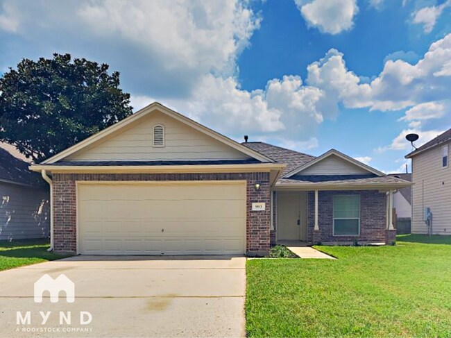 property at 983 Oak Lynn Dr