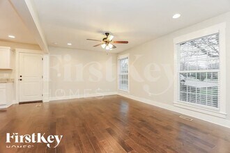 208 Beech Dr in Old Hickory, TN - Building Photo - Building Photo