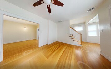 47 Lasell St, Unit 47 Lasell Street in Boston, MA - Foto de edificio - Building Photo