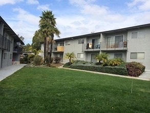 El Dorado Apartments in San Luis Obispo, CA - Building Photo - Building Photo