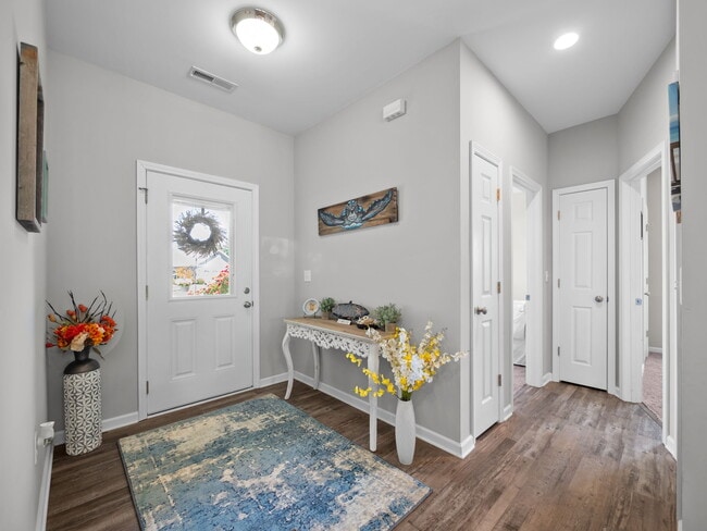 512 Hazelwood Dr in Holly Ridge, NC - Building Photo - Building Photo