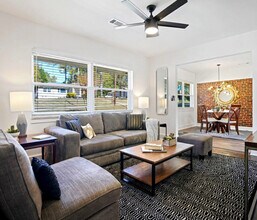 2234 Edgemore Dr SE, Unit SI ID1475254P in Atlanta, GA - Foto de edificio - Building Photo