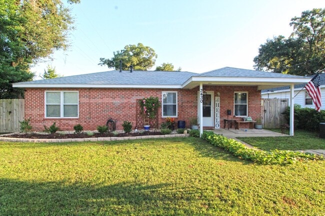 property at 3430 W Brainerd St