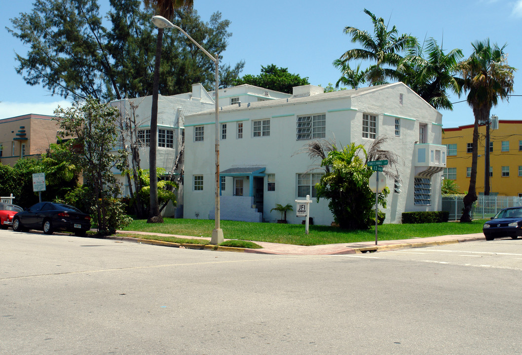 541 13th St in Miami Beach, FL - Foto de edificio