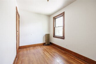 500 Oxford St in Rochester, NY - Building Photo - Building Photo