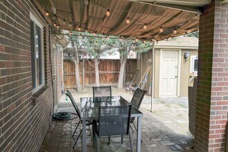 1040 Newport St in Denver, CO - Building Photo - Building Photo