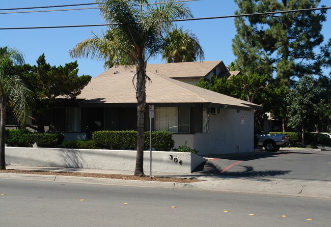 Terre at Wells in El Cajon, CA - Building Photo - Building Photo