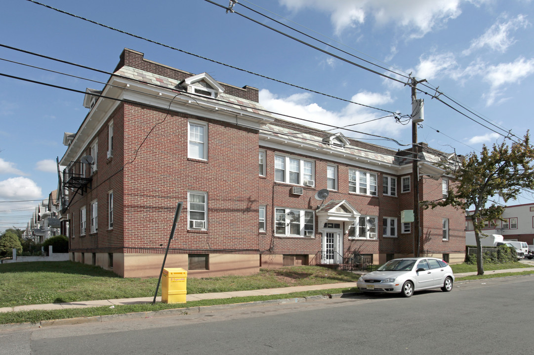 1001-1003 Kilsyth Rd in Elizabeth, NJ - Building Photo