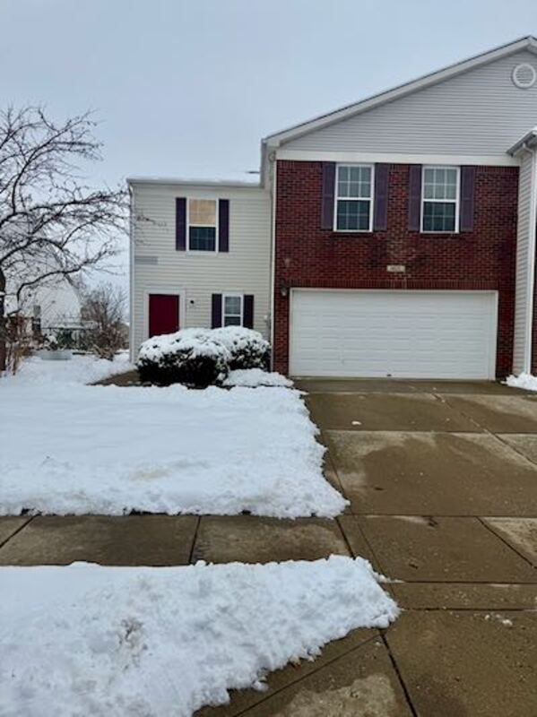 8028 Cork Bend Ln in Indianapolis, IN - Building Photo - Building Photo