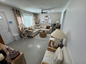 249 St Margaret Dr in Lexington, KY - Building Photo