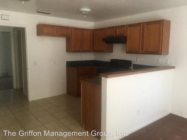 822 Elm Ave in Beaumont, CA - Building Photo - Building Photo