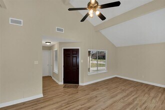12715 Summer Mill Dr in Houston, TX - Building Photo - Building Photo