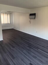 3 North Dr in Amityville, NY - Building Photo - Building Photo