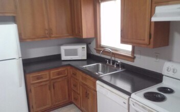 1510 Edenburry Dr in Richmond, VA - Building Photo - Building Photo