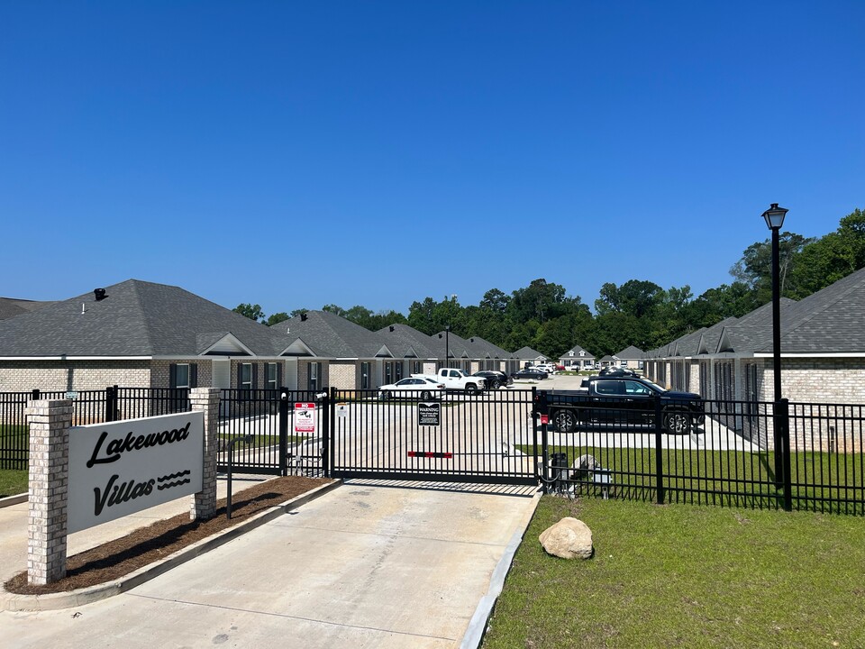 The Lakewood Villas in Hammond, LA - Foto de edificio