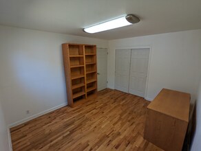 209 S 19th Ave, Unit 1 in Bozeman, MT - Foto de edificio - Building Photo