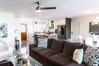 420 W Flower St in Phoenix, AZ - Building Photo - Building Photo