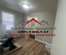 3925 Ivy St-Unit -2R in East Chicago, IN - Building Photo - Building Photo