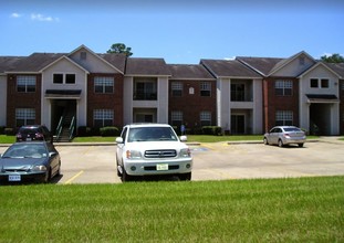 Dogwood Terrace Apartments in Woodville, TX - Building Photo - Building Photo