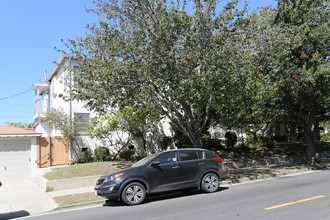 1601-1607 Westholme Ave in Los Angeles, CA - Building Photo - Building Photo